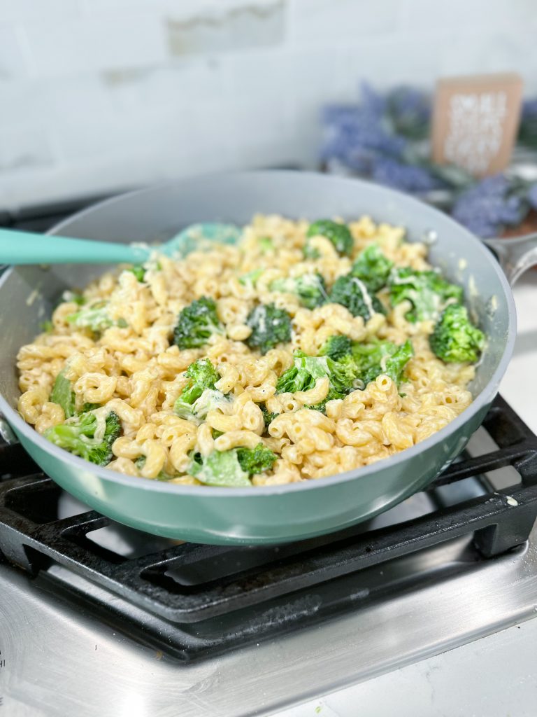 white mac and cheese