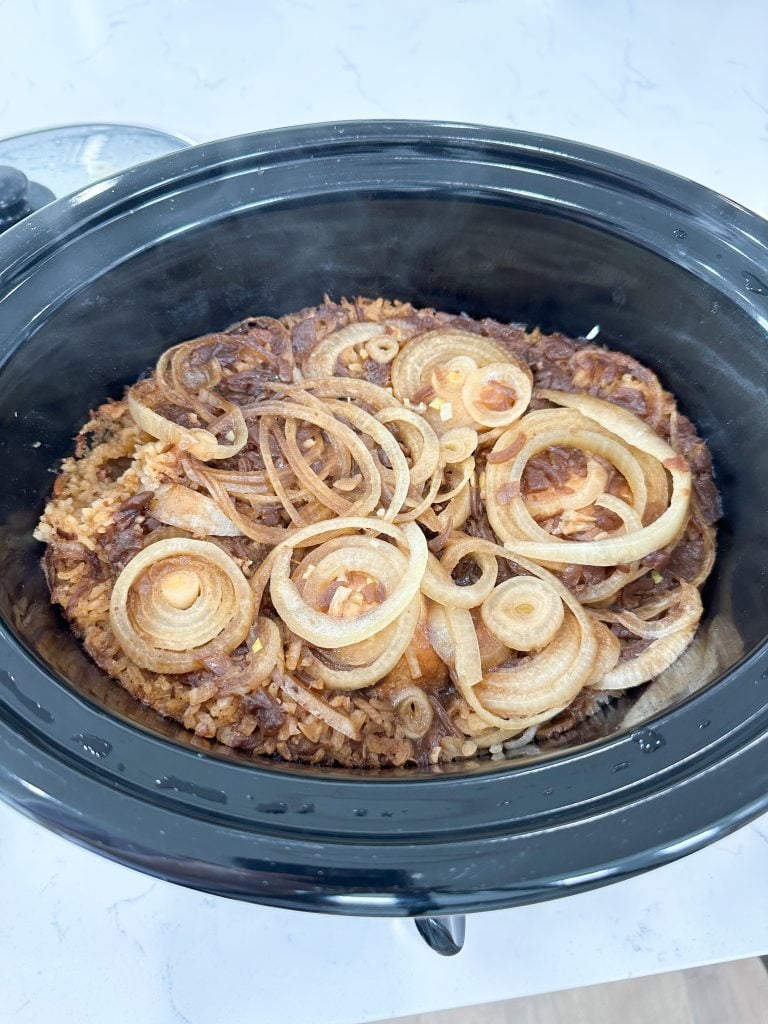 slow cooker french onion chicken