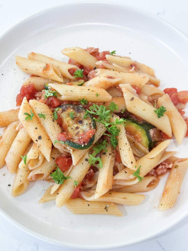 Tomato Bacon Pasta