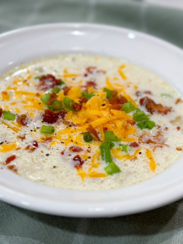 Slow cooker potato soup