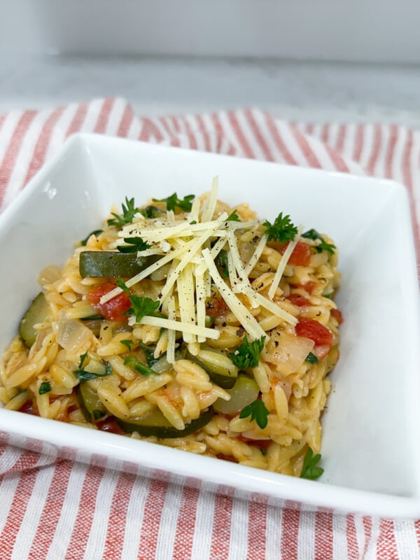 One pot orzo with vegetables