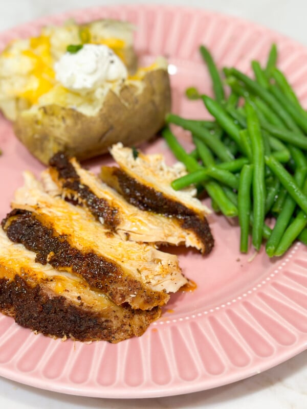 roast a whole chicken in a slow cooker