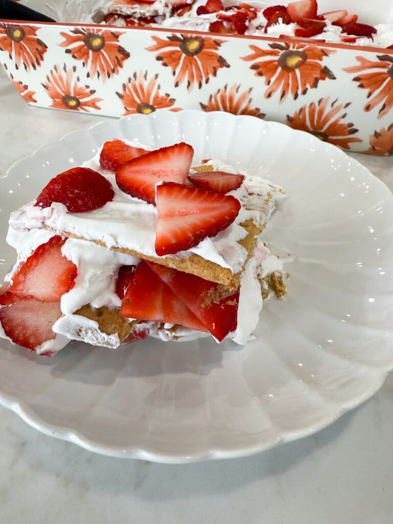 easy strawberry short cake